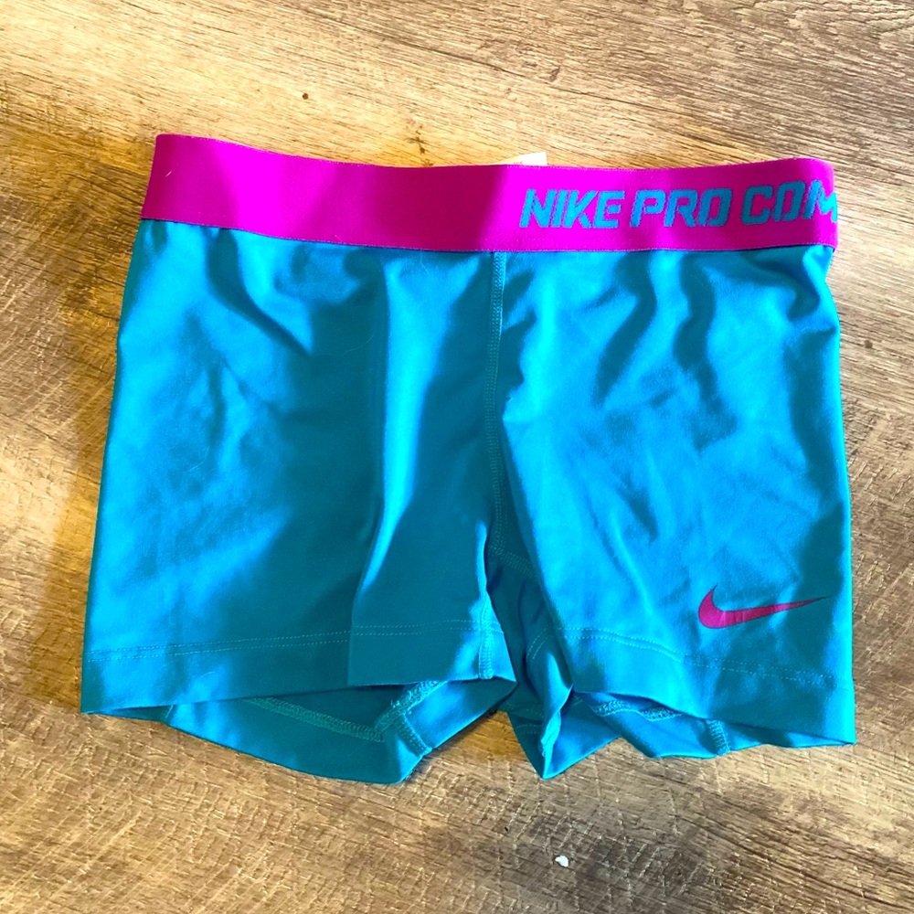 Nike spandex